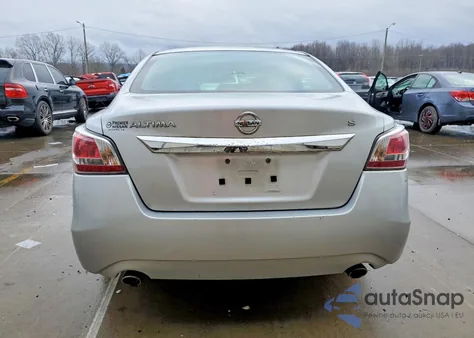 2015 Nissan Altima 2.5 from USA, damaged, VIN 1N4AL3AP9FN323716